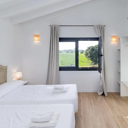 Espectacular Moderna En La Naturaleza Casa de Férias