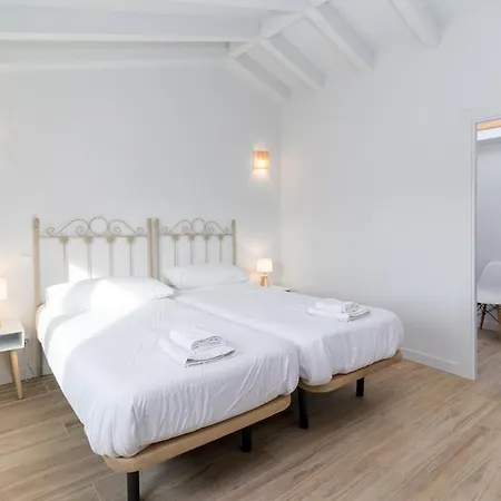 Espectacular Moderna En La Naturaleza Casa de Férias Setien